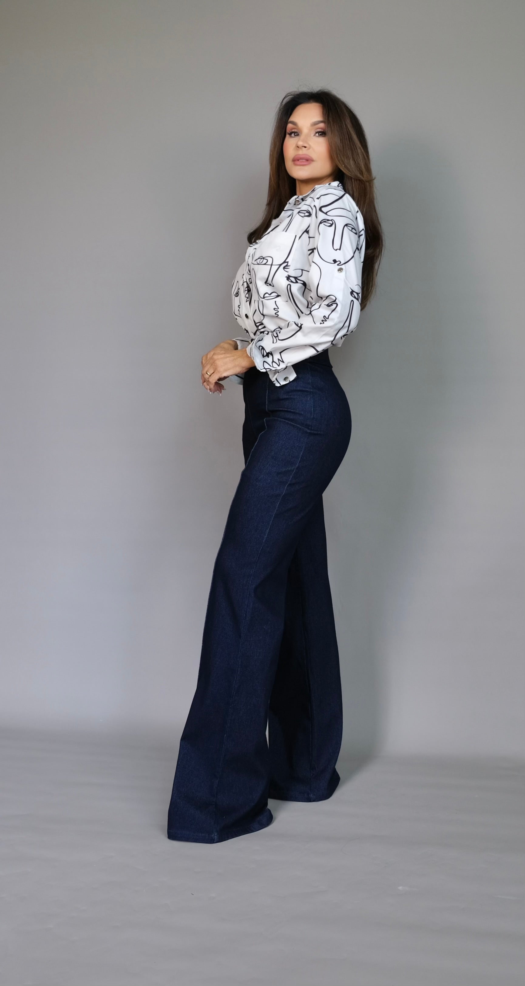 Kathleen dark denim flare with gold belt