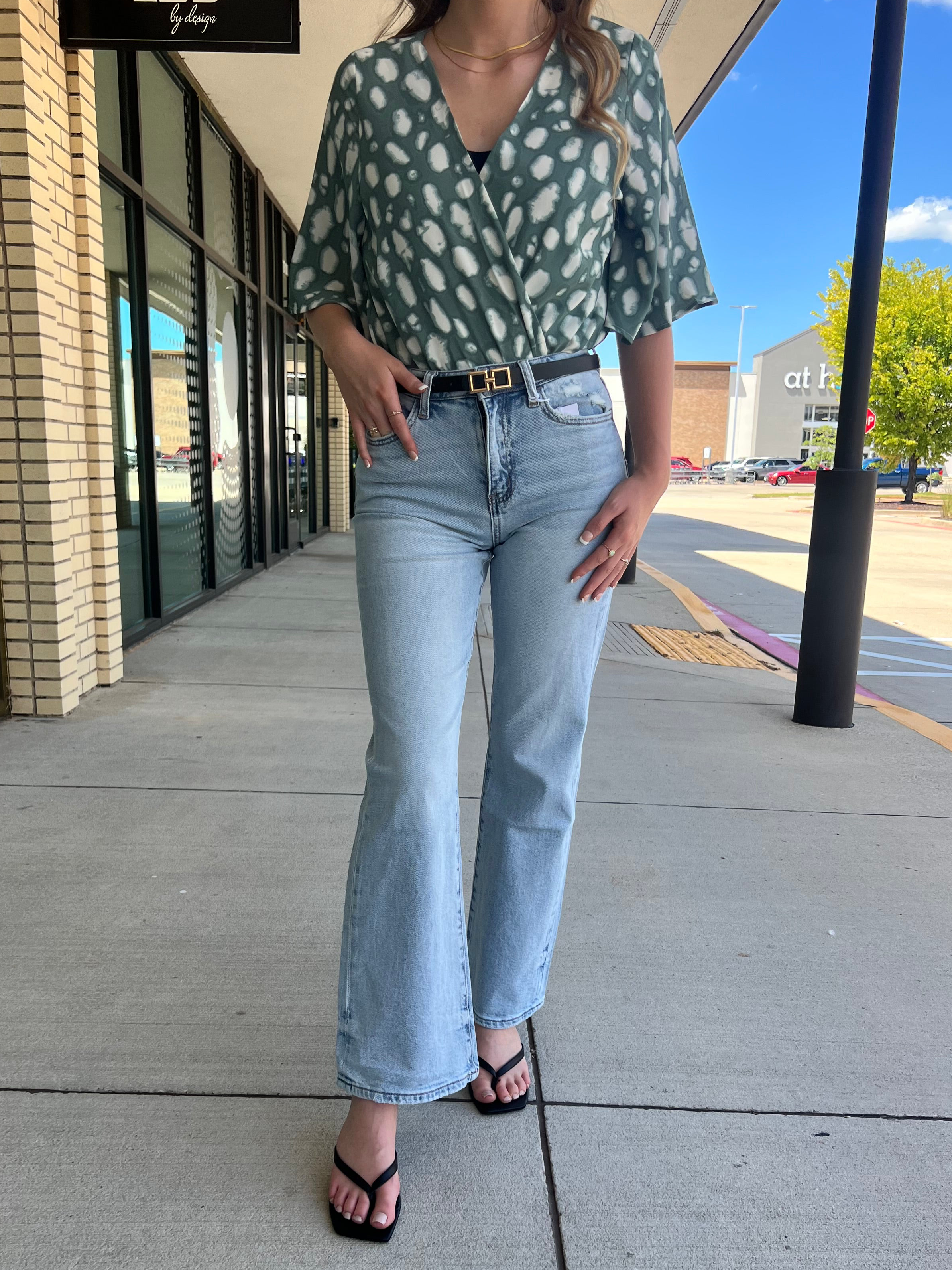 Tracy Light Wash 90"s Vintage Flare