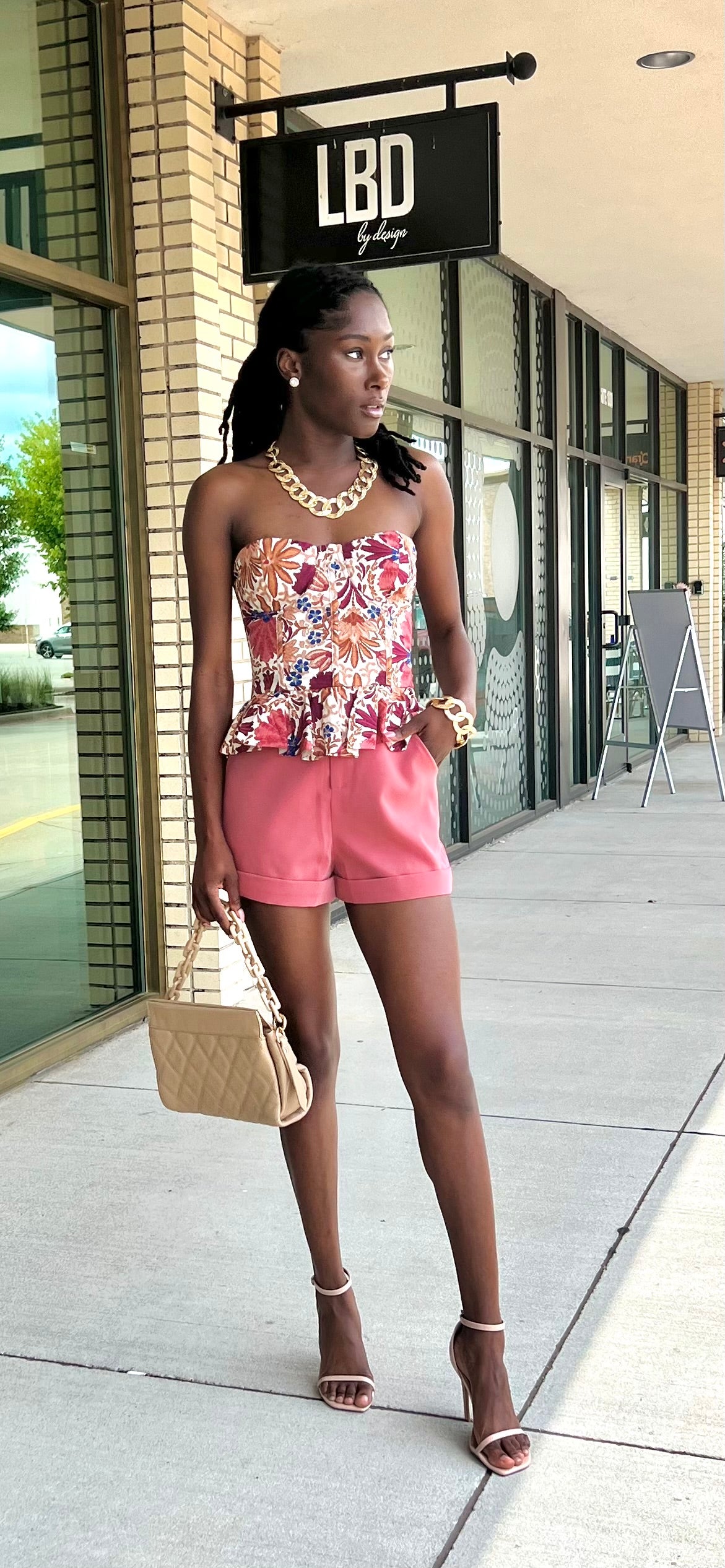 La la dusty rose short