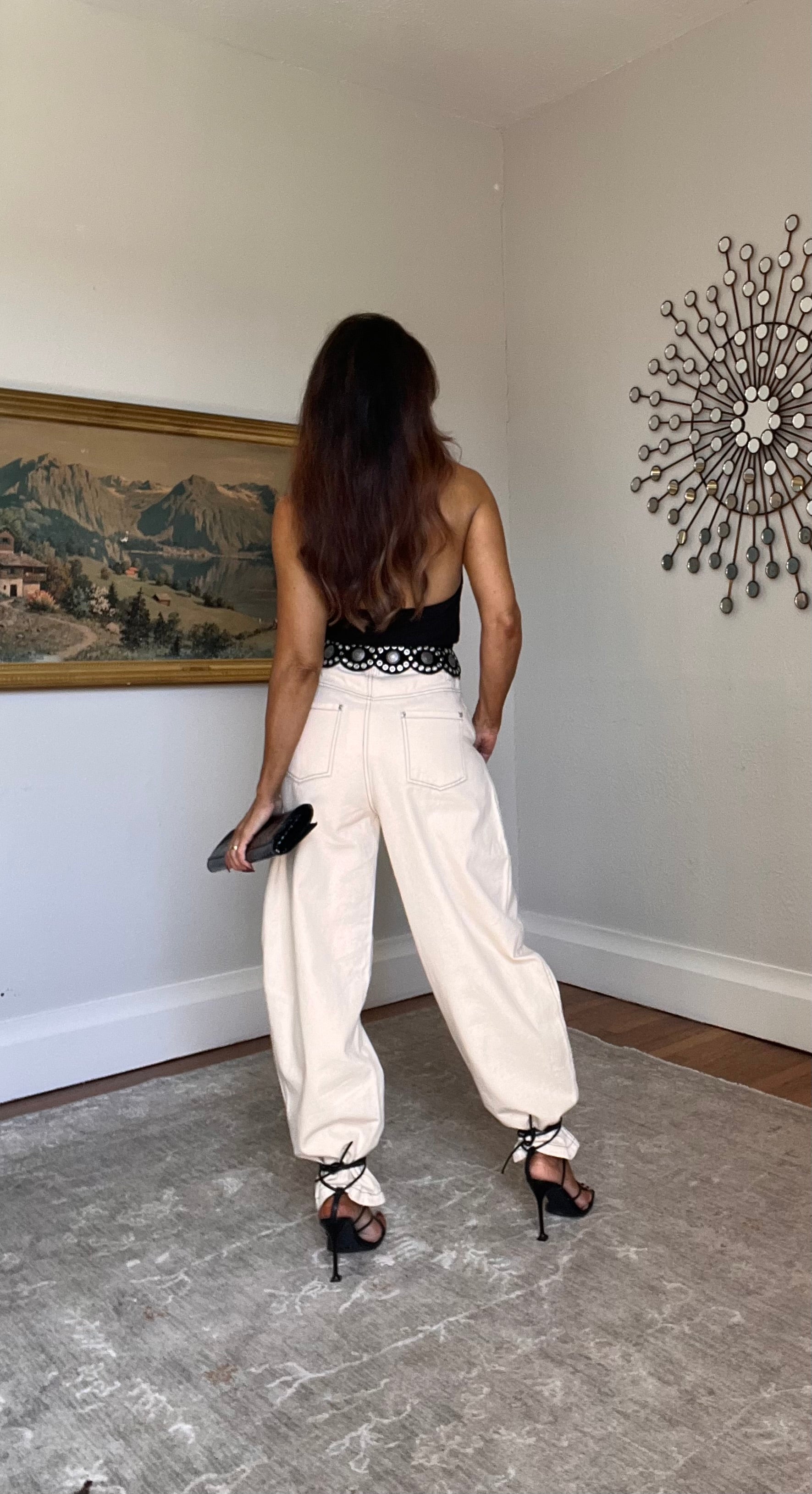 Rowan Cream Soft Wash Barrel Leg Jean With Black Stitching