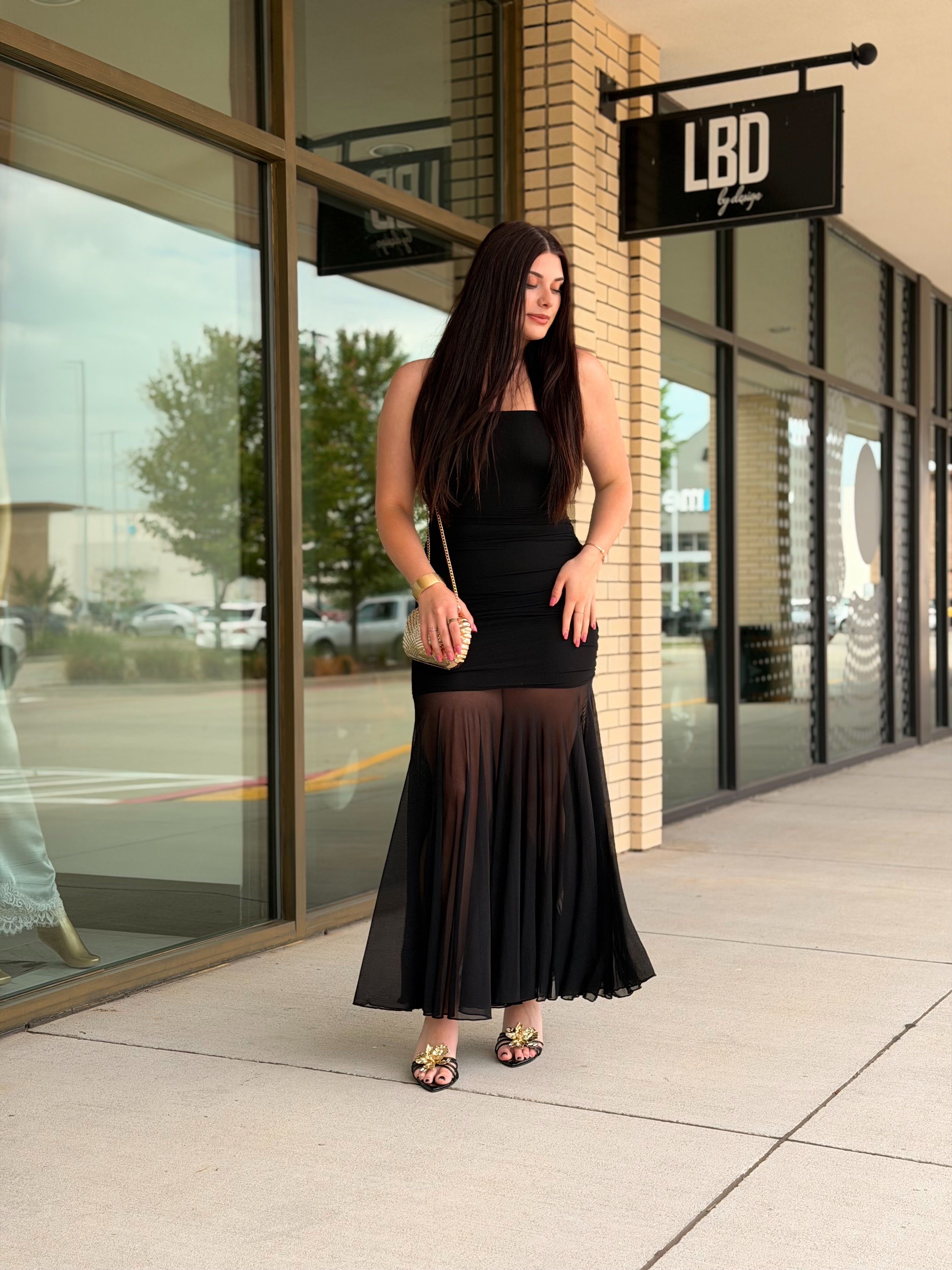 Stassie black ruched strapless midi dress