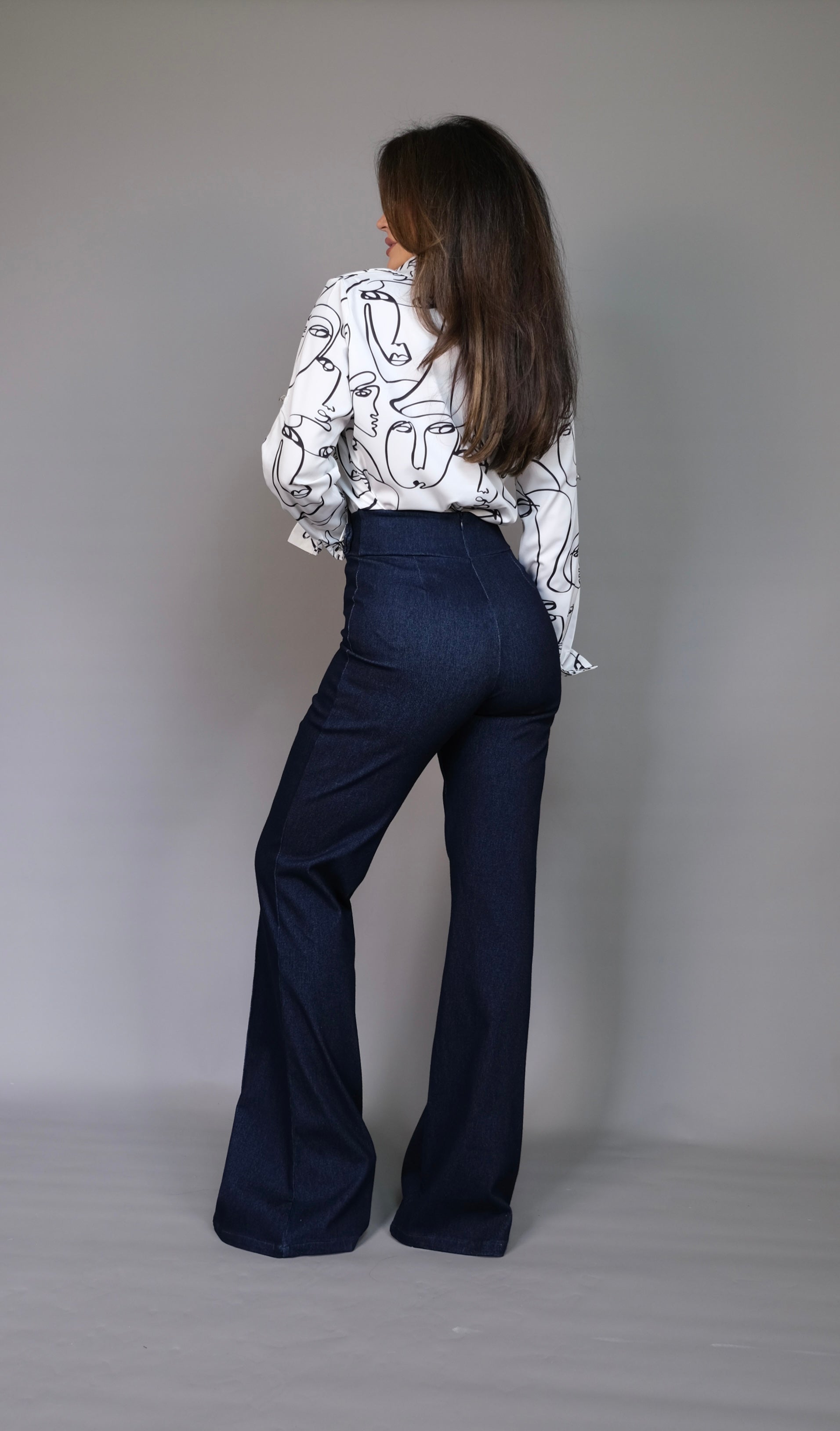 Kathleen dark denim flare with gold belt