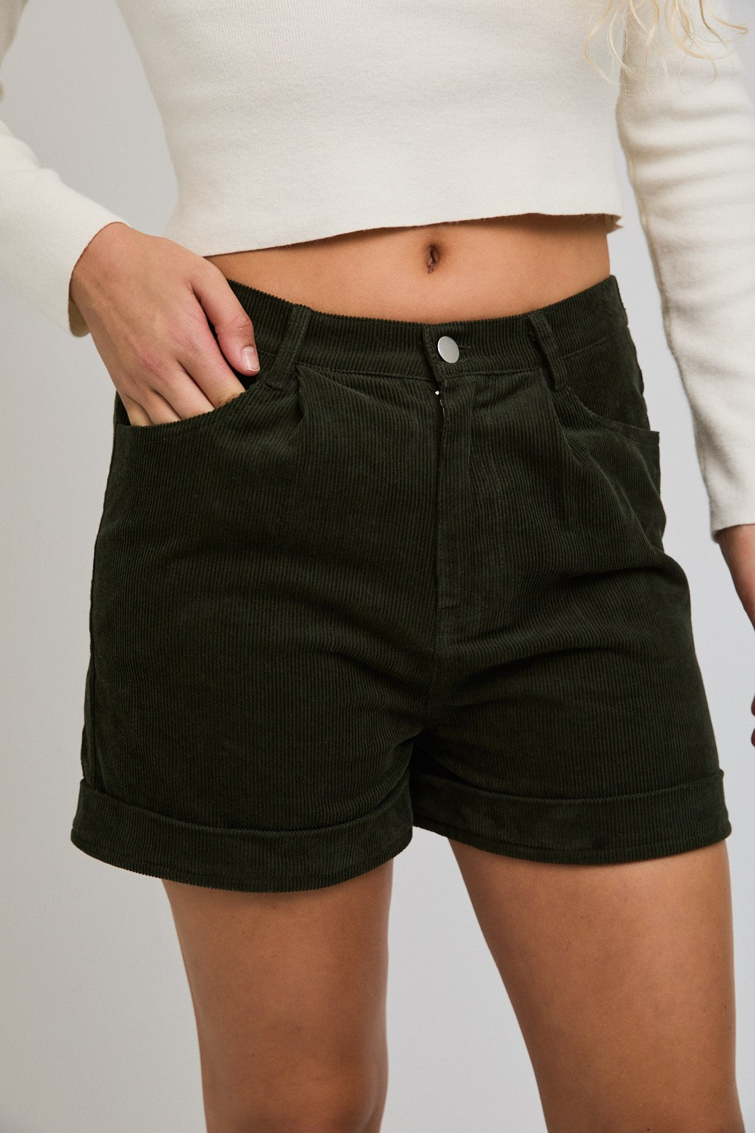 Brien green cuffed corduroy short