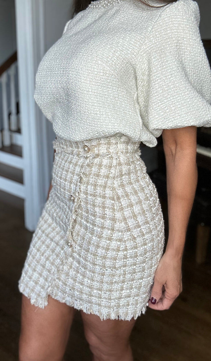 Jada cream and white tweed skirt with buttons