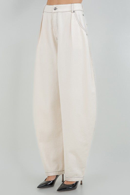 Rowan Cream Soft Wash Barrel Leg Jean With Black Stitching