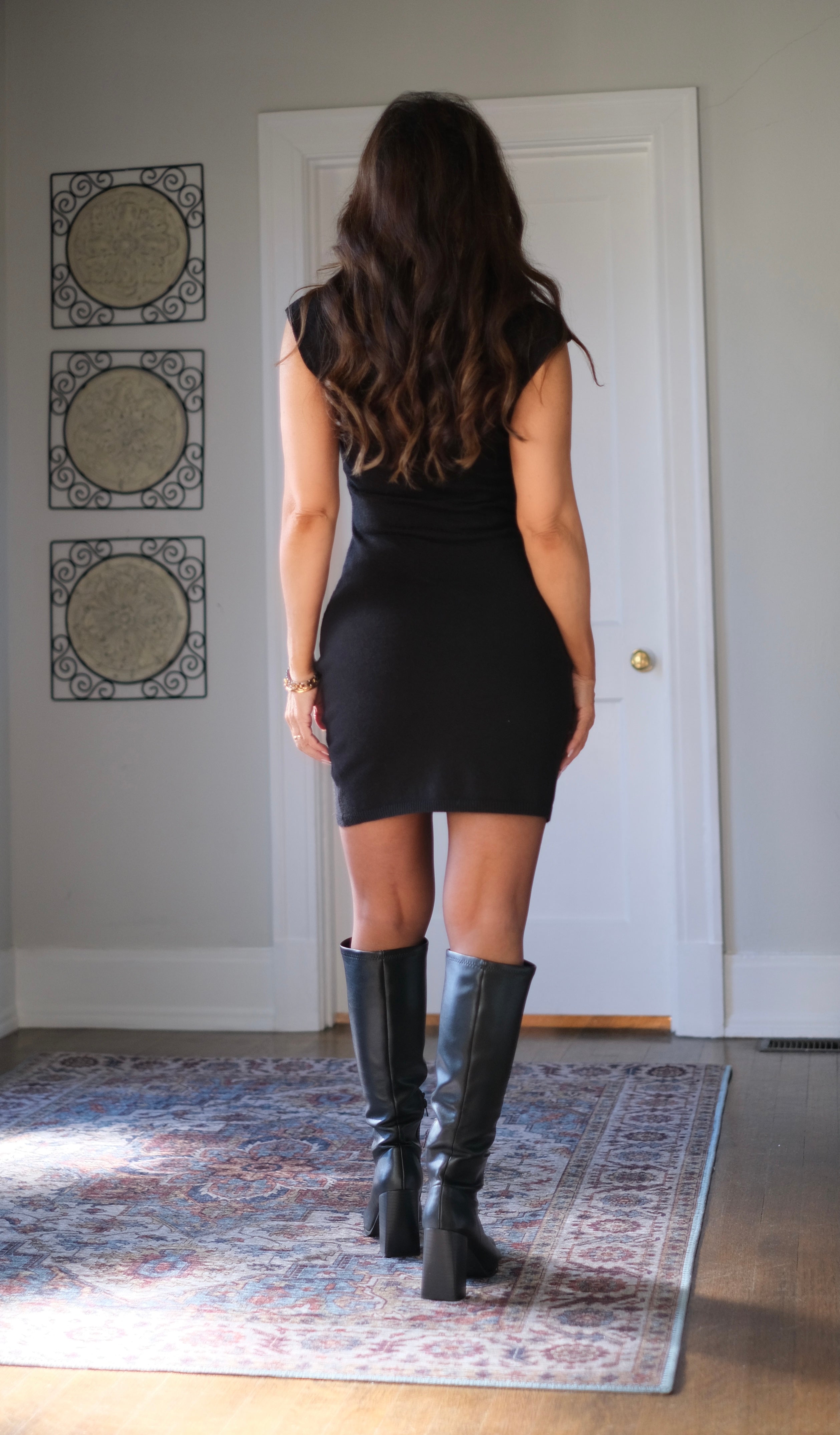 Bambi Black Sleeveless Mini Sweater Dress