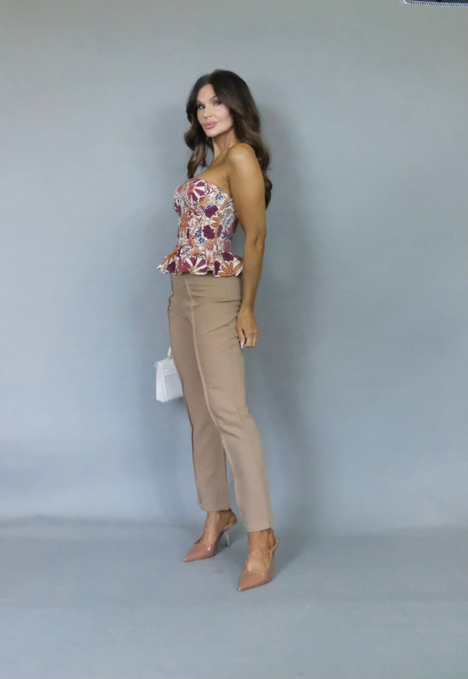 Kona khaki front seam taper leg pant