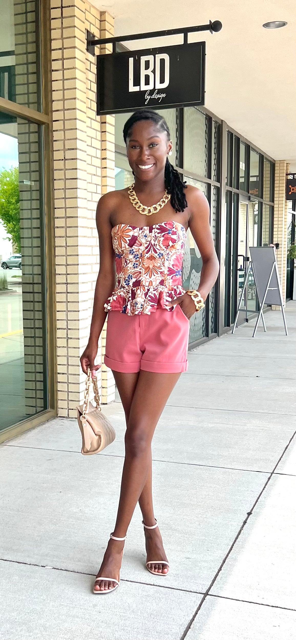 La la dusty rose short