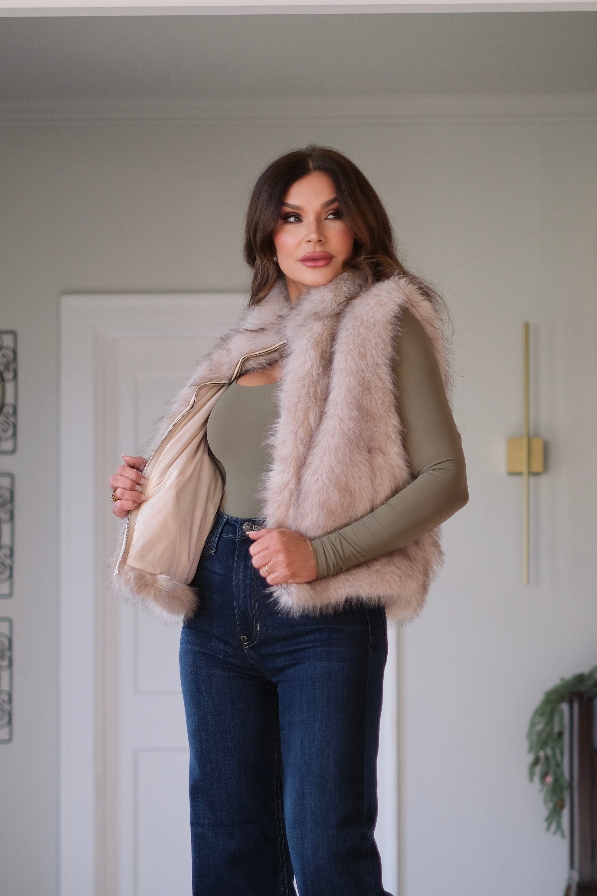 Caroline Cream Faux Fur Vest