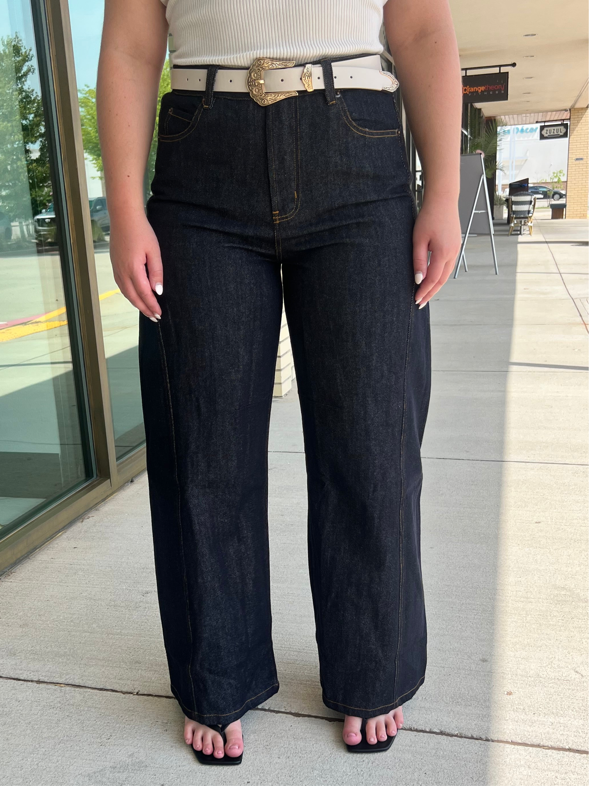 Lucy Dark Denim Wide Barrell Jeans