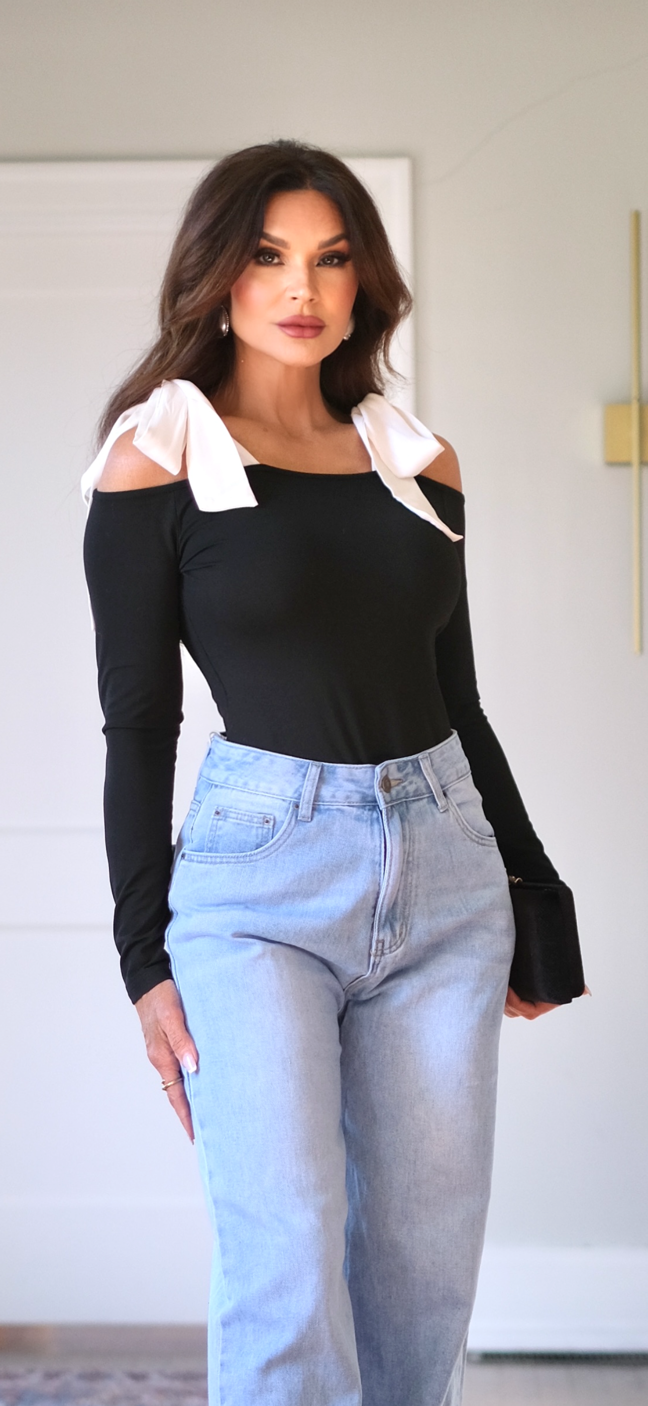 Ellen Black off shoulder top with white shoulder ties