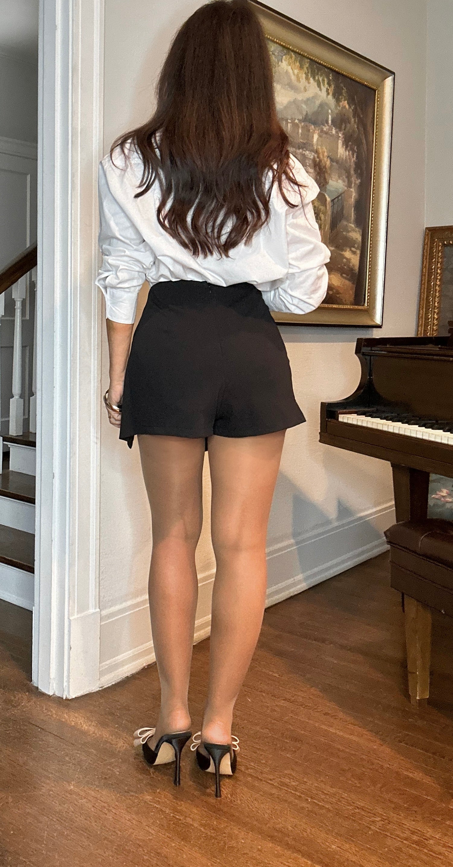 Dionne Black mini skort