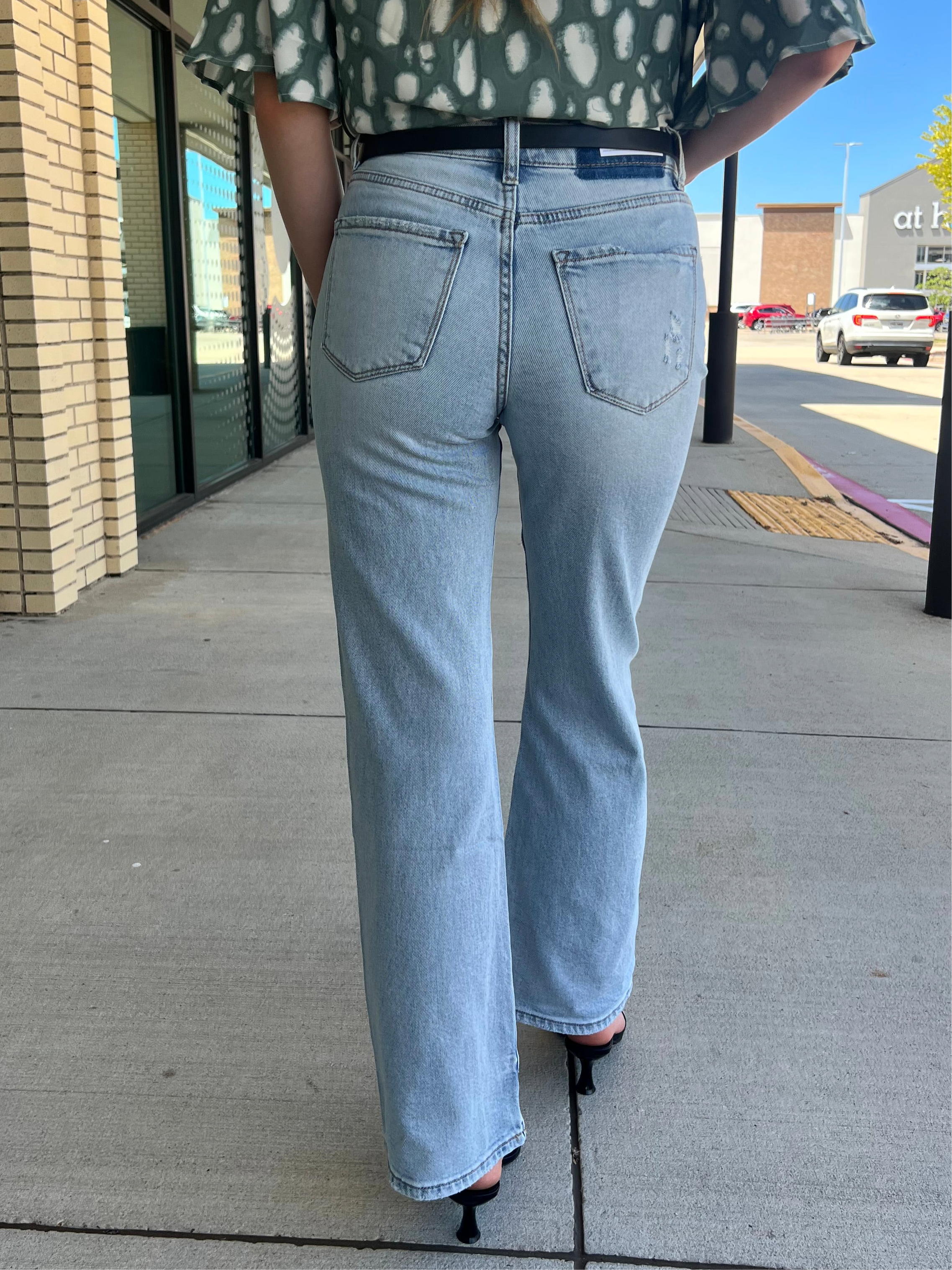 Tracy Light Wash 90"s Vintage Flare
