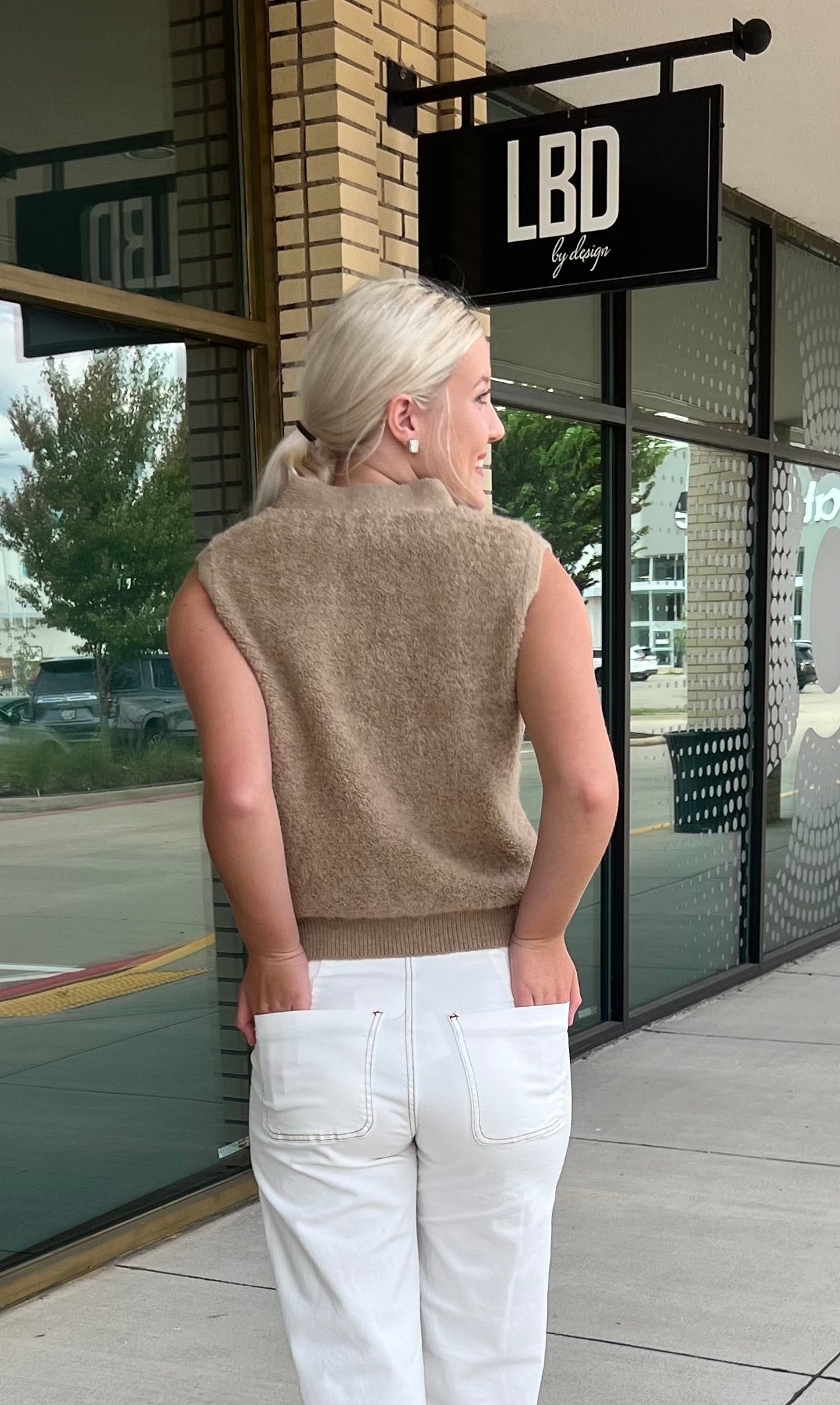 Iris beige sweater vest