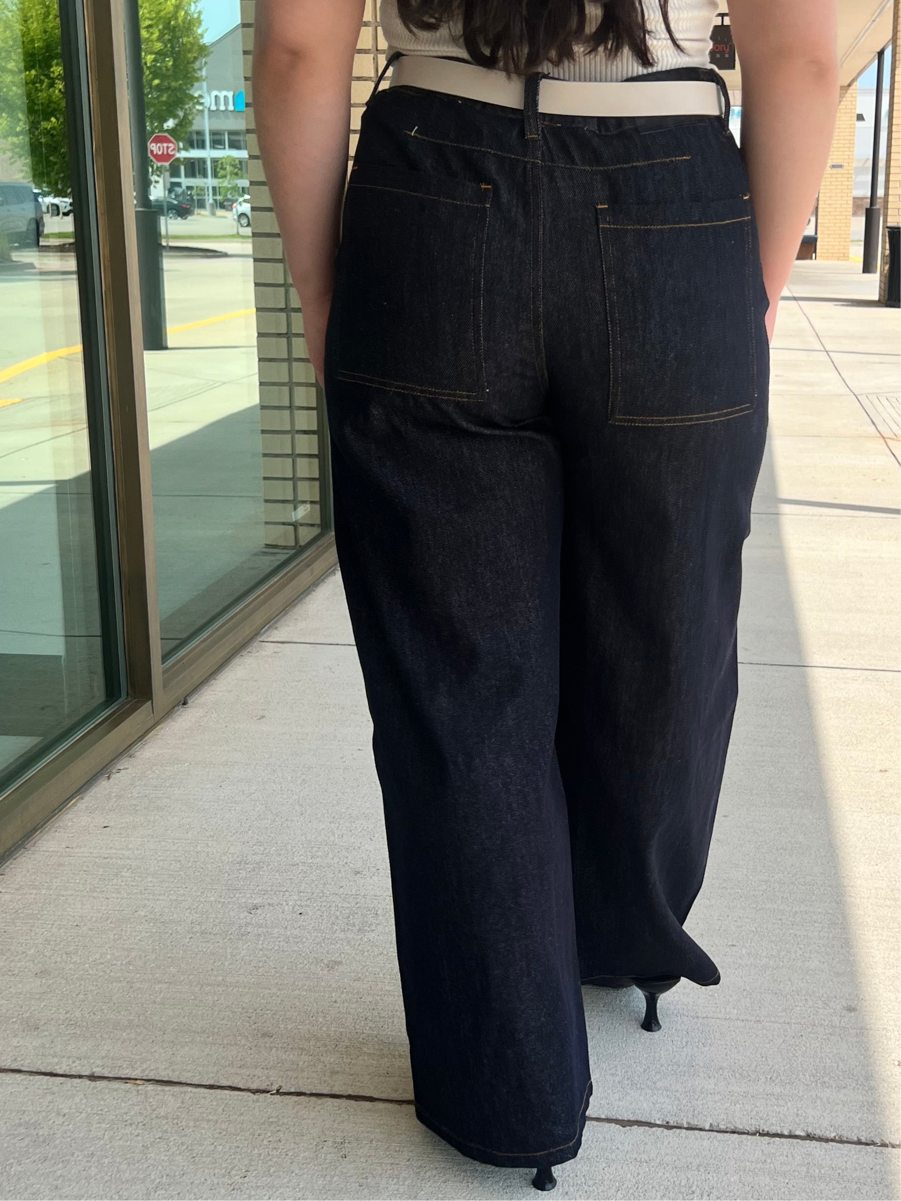 Lucy Dark Denim Wide Barrell Jeans