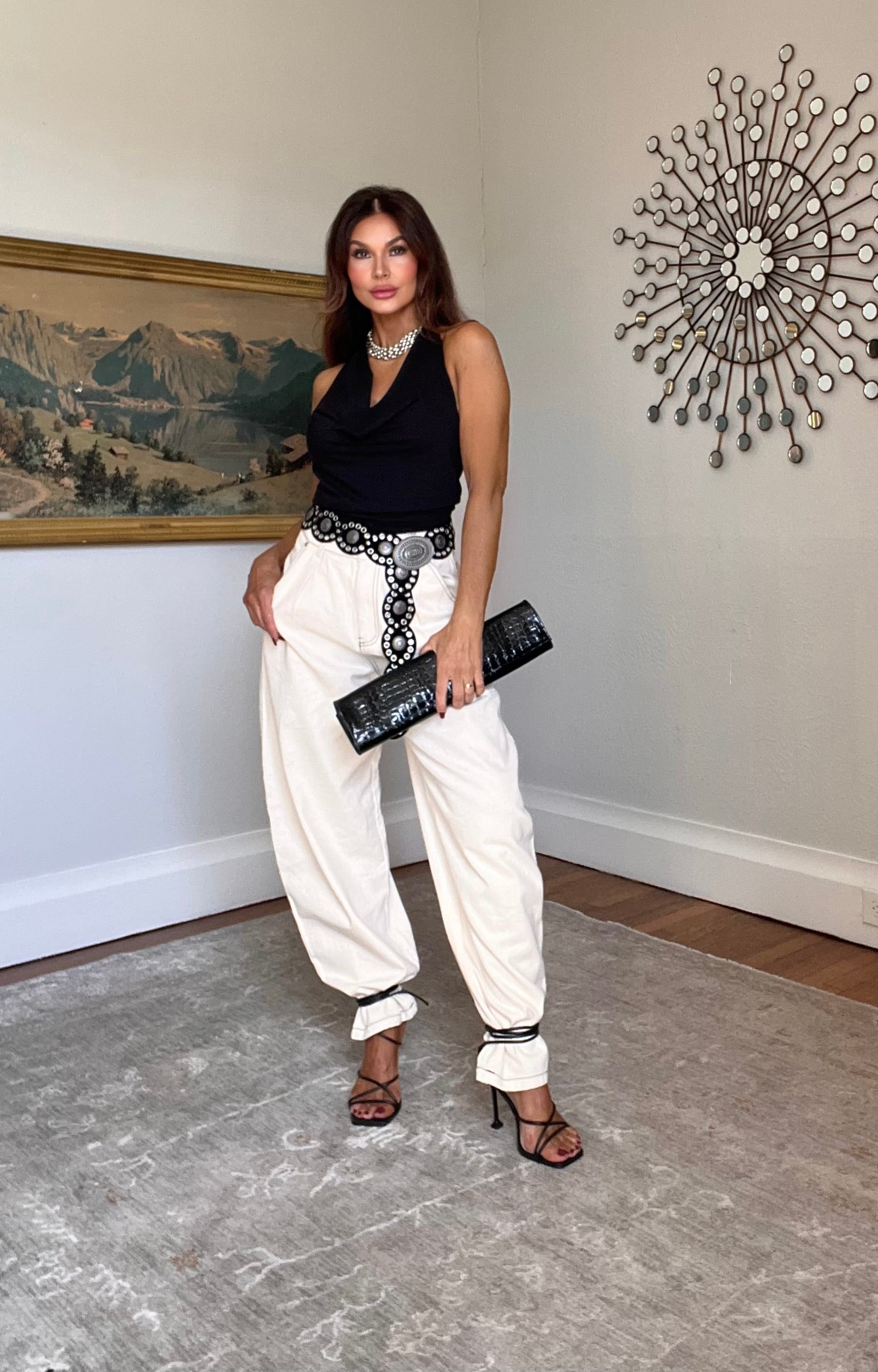 Rowan Cream Soft Wash Barrel Leg Jean With Black Stitching