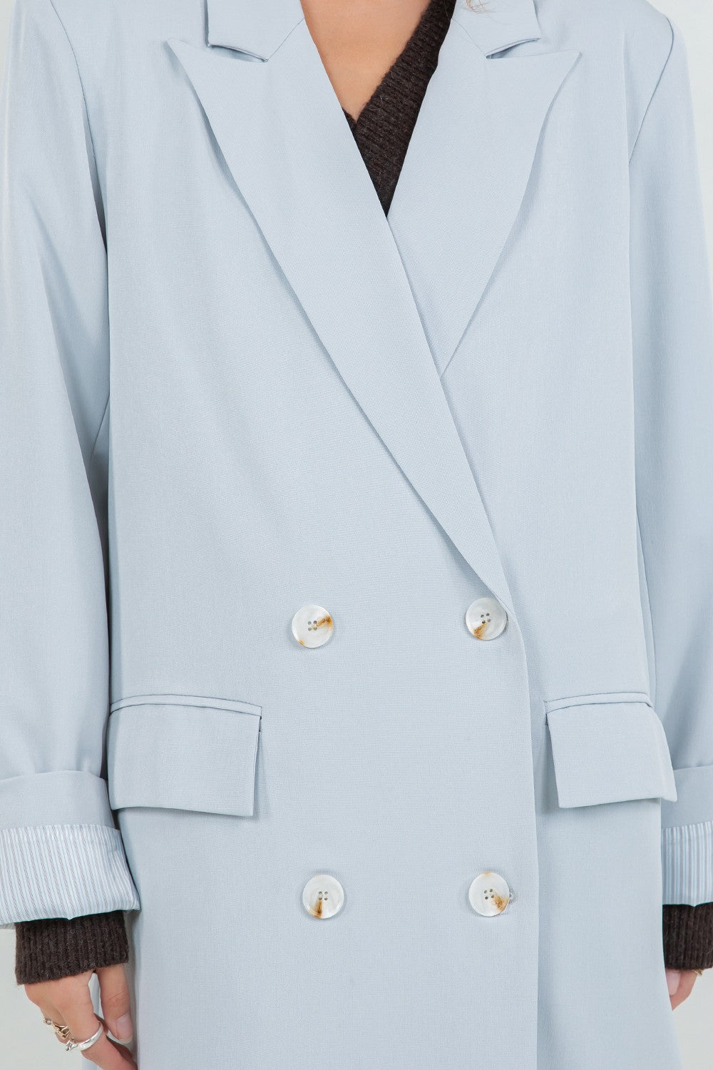 Quen light blue button closure long blazer